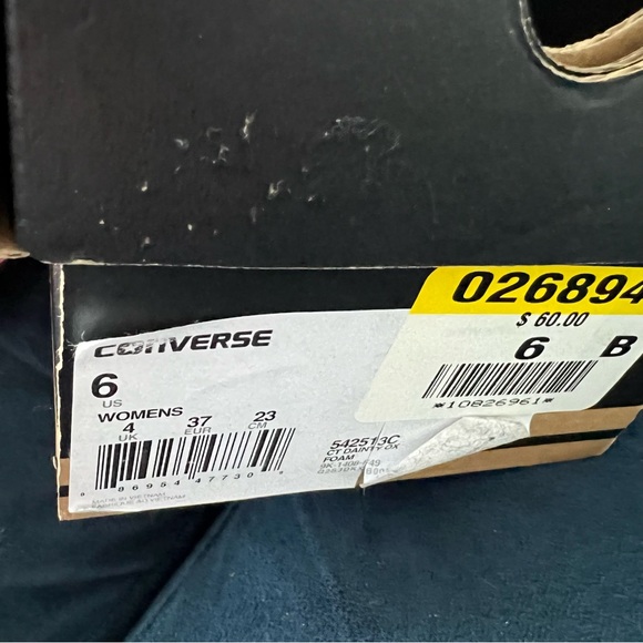 Converse Dainty Ox in Foam - Picture 3 of 6